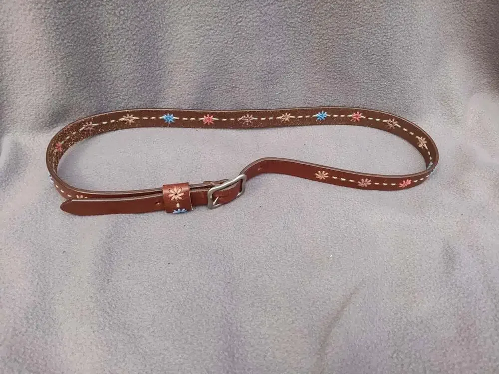 VTG Dockers Brown Leather Belt Sz Large Genuine Leather Flower Stitching